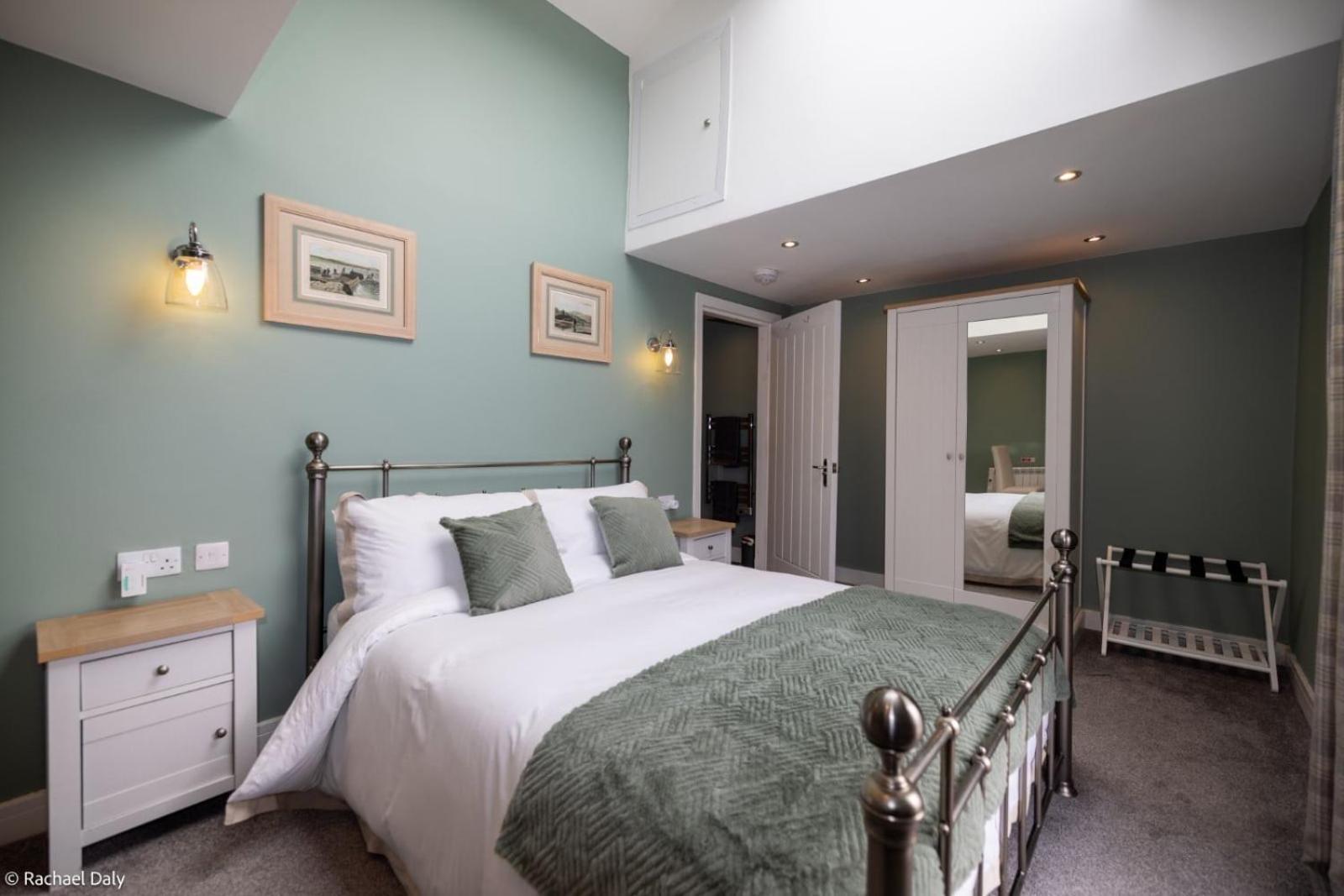 Alt-An Lodge Retreat & Lodge En-Suite Room Fort William Bagian luar foto