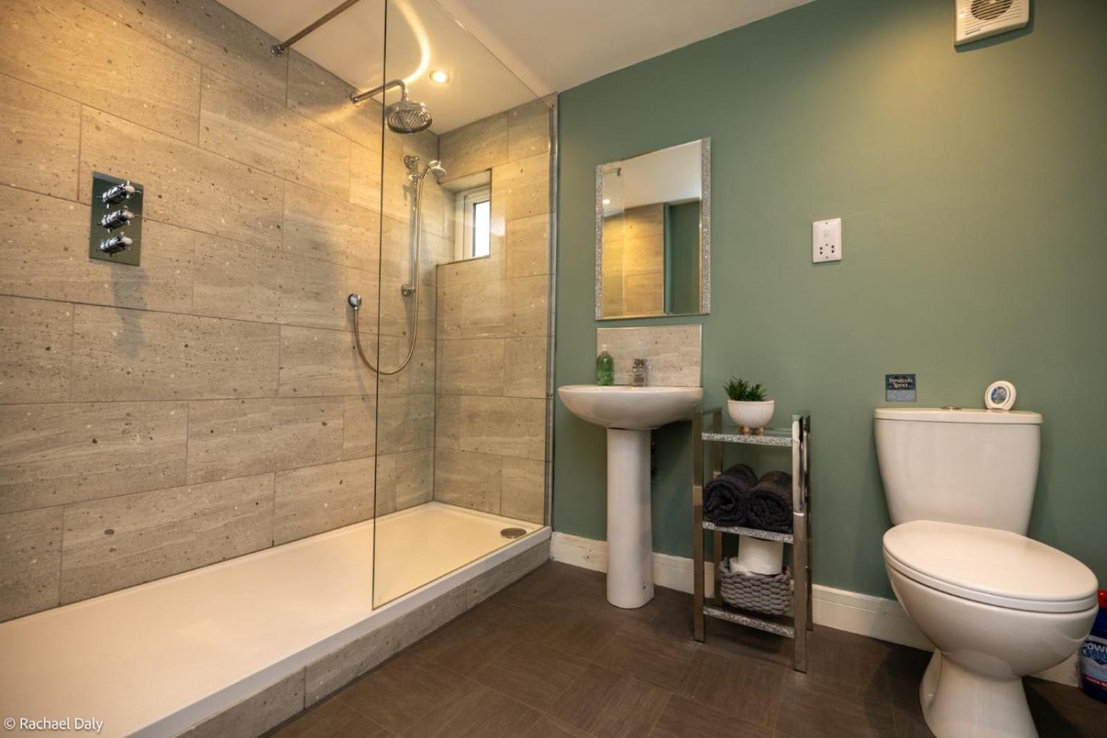 Alt-An Lodge Retreat & Lodge En-Suite Room Fort William Bagian luar foto